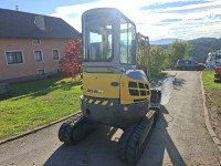 Bager new holland, kubota