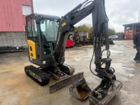 Mini bager Volvo EC20D. Godina pr. 2018. Težine 1960 kg