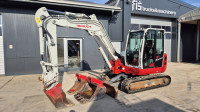 TAKEUCHI TB370 - POWERTILT - 3X KORPA - 2021 GODINA - 3025 SATI