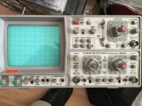 Osciloskop HAMEG HM 205