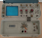 Osciloskop Tektronix 2337 [100 MHz]