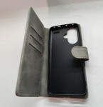Preklopna siva maska / torbica za Xiaomi Redmi Note 13 Pro+ Plus | Nov