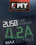Auto punjac 4.2A, 2xUSB, brzo punjenje QC 3.0, potpuno novo