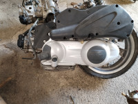 Piaggio agregat 200 cm3, masina