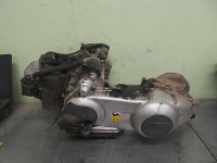 piaggio fly 50 i 100 4t, agregat u dijelovima i plastike