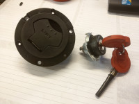 Set ključevi brava i čep rezervoara Gilera Runner 50 125 200 ST VXR