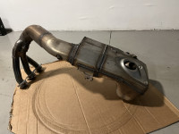 OEM originalni tvornički auspuh od Yamaha MT09 2024-2025