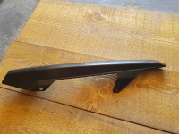 Honda Hornet štitnik lanca