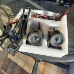 Maglenke za motor sa svom instalacijom