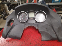 Piaggio mp3 plastika km sata