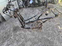 Piaggio x8 200 cm3, rama