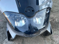 Prednji far Gilera Runner