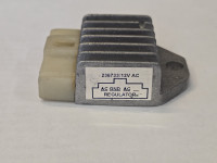 Regulator napona Tomos 12V