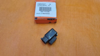 Relej startera KTM 400-620-640 LC4 / 950-990 LC8  58411057000