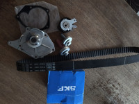 SKF set Garnitura zupčastog remena s vodenom pumpom