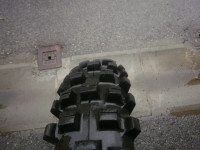 Guma 130/80/17 bez por i sms 092/329-43-13