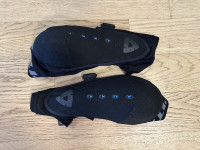 Revit knee protection - L