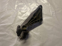90335297 - NOSAČ MOTORA PREDNJI DESNI OPEL VECTRA A 1.7 DIESEL