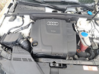 Audi A4 2012 godina motor 2.0 TDI 105kw