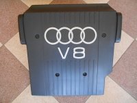 Audi A6 A-6 4A0 V8  poklopac motora