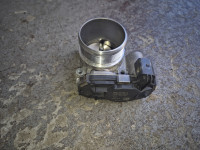 Audi skoda seat vw klapna gasa 2.0 tsi 06q133062a