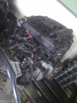 BMW 530 D E60 218 KS motor i dijelovi motora