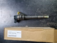 Bmw dizna injektor F30 F10 N47 N57 7810702 Novo
