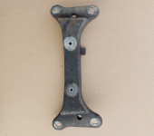 BMW E90 E91 E92 nosač mjenjaca