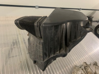 BMW E90,91,92,93 2.0i N43B20A KUČIŠTE FILTERA ZRAKA