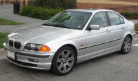BMW serija 3 320i E46 - DIJELOVI