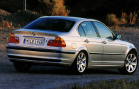 BMW serija 3 320i E46 - DIJELOVI