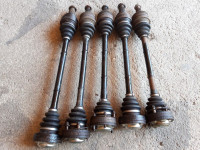 BMW ZADNJE POLUOSOVINE E81 E82 E87 E88 E90 E91 E92 E93 120d 318d 320d