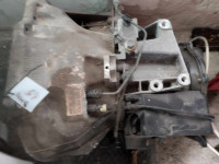 Ford B-MAX ručni 5-brzinski mjenjač 2N1R7F096EB  ALSI9CU3