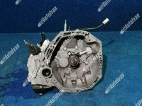 GETRIBA / MJENJAČ RENAULT CLIO IV 1.5 DCI 21300 KM 320102623R