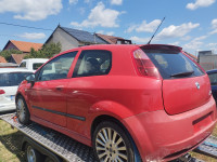 Grande punto 2008 god, 1,3 mtj, 66 kw u dijelovima prodajem