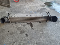 hladnjak interkulera intercoolera BMW E90 E91 E87 E81 2004 - 2011g