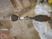 Honda Civic 8 gen 2.2 dizel desna poluosovina