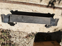 Interkuler intercooler mercedes w211 320 cdi om 648