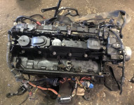 M57N2 motor BMW glava odmične pokrov ventilov DIESEL 170KW 231ps