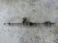 Mazda 6 2.0 dizel desna poluosovina