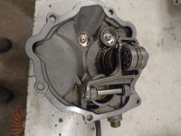 MB W 124 VAKUM PUMPA