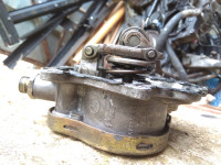 Mercedes-Benz  208D - 310D  Vakuum pumpa