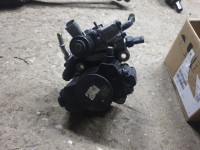 Mercedes VISOKOTLAČNA PUMPA I DIZNE OM 651