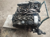 Motor  komplet za mercedes c 220 cdi, 92 kw prodajem , 200 e