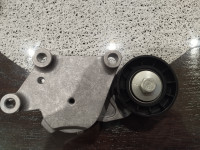 Natezač kanalnog remena