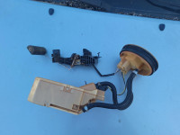 nissan micra 1.0i 97g. pumpa goriva s plovkom