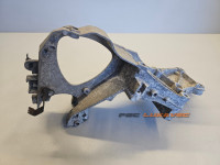 NOSAČ ALTERNATORA RENAULT ESPACE 4 8200123833
