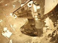 Nosač klime, servo pumpe...Vectra B 2.0 16V