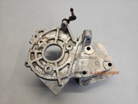 NOSAČ VISOKOTLAČNE PUMPE GORIVA RENAULT MEGANE 2 1.9 DCI 8200793436
