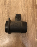 PASSAT B5 AUDI A4 A6 senzor protoka zraka VW 028906461 LMM